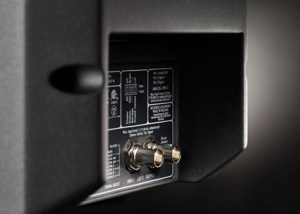 x1_KH-120-D-Macro4_Neumann-Studio-Monitor_G